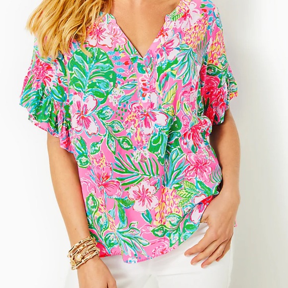 Lilly Pulitzer Tops - Lilly Pulitzer Quinna Top Journey To The Jungle Floral Short Sleeve Blouse M